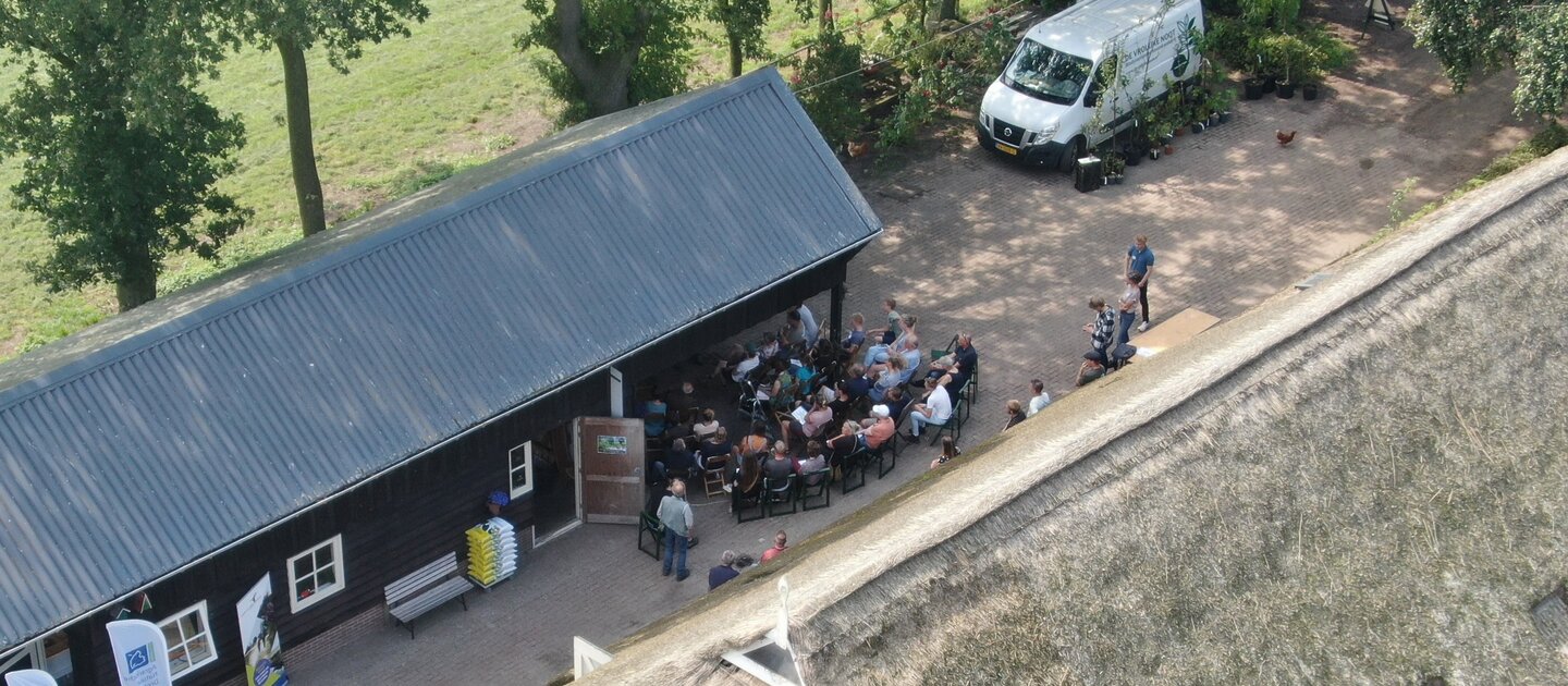 Droneshot van agroforestry boerderij